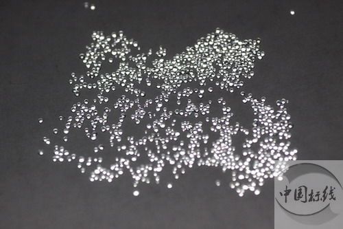 华亭金属表面处理厂喷砂玻璃微珠清理